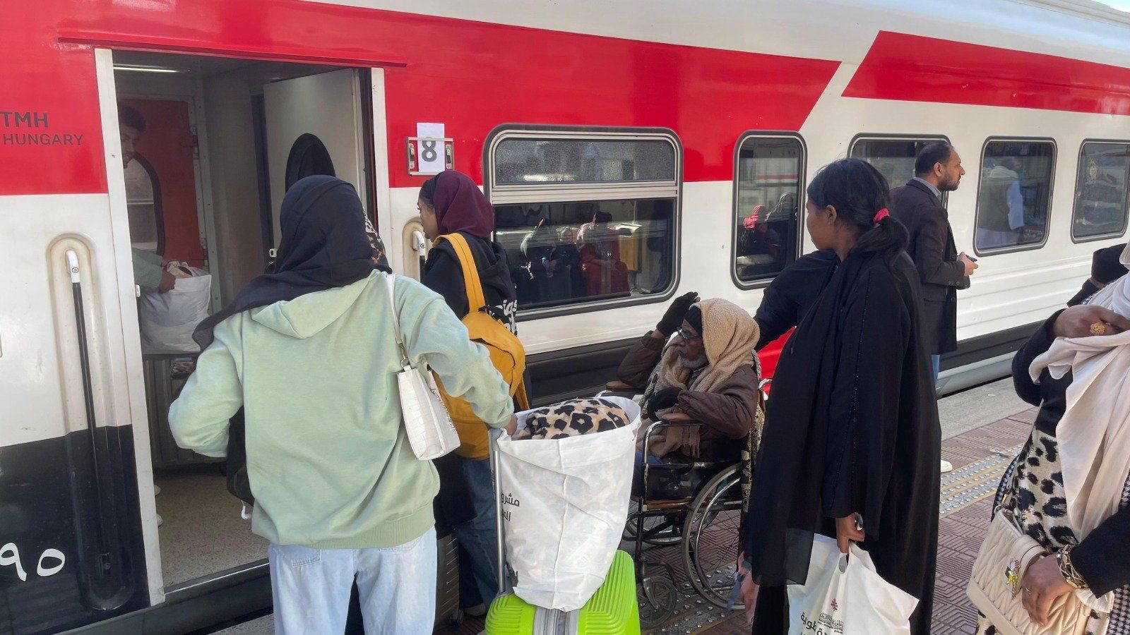 رحلات عودة السودانيين (1)