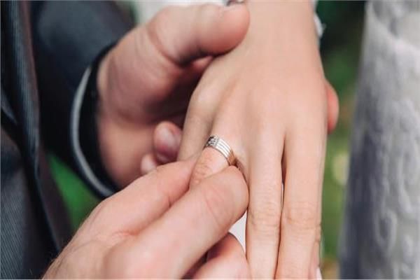 حكم زواج الرجل من طليقة أخيه