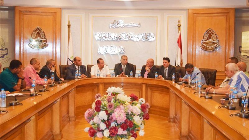 خلال اجتماع شعبة