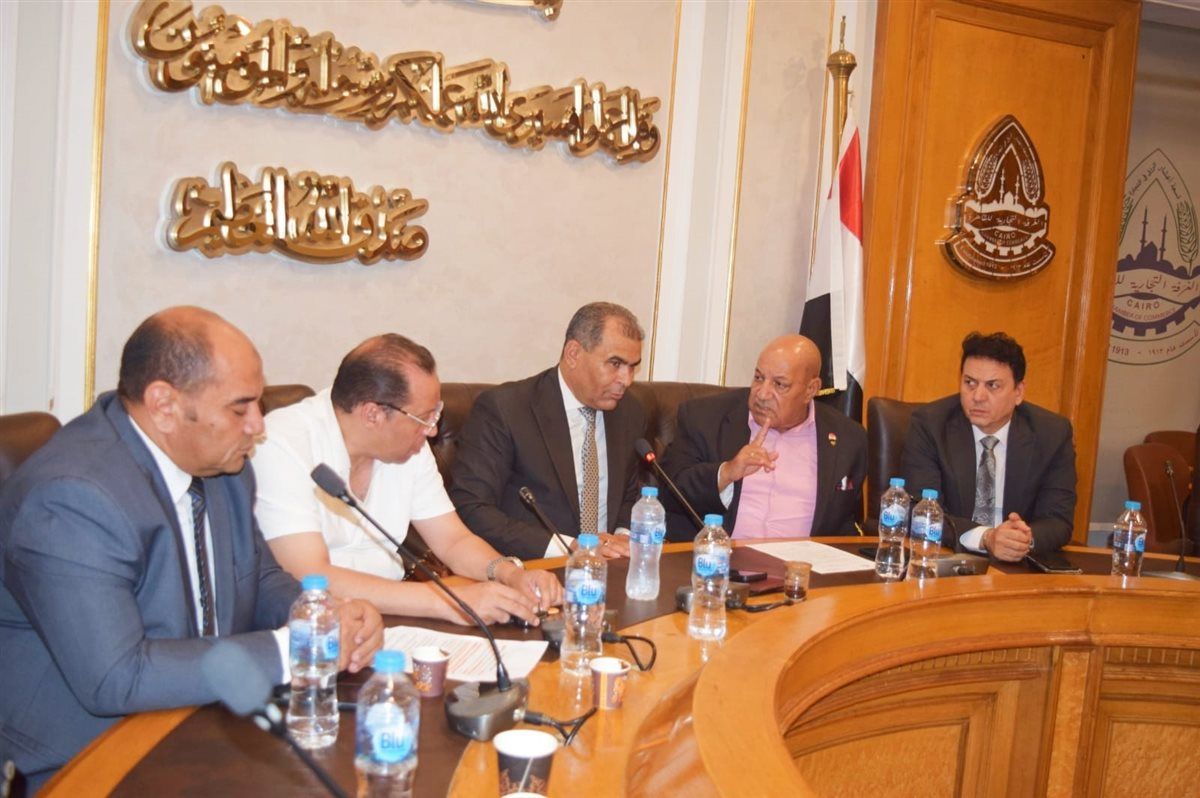 خلال اجتماع شعبة المخابز بغرفة القاهرة، فيتو