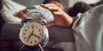 بدء العد التنازلي للتوقيت الشتوي بمصر.. كيف تتجنب مخاطر تغيير الساعة؟
