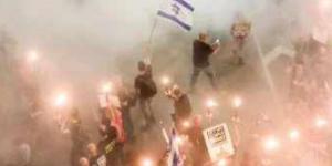 الإسرائيليون يهددون بحرق تل أبيب.. ومظاهرات حاشدة للمطالبة بإقالة الحكومة