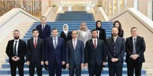 وفد من شرطة عجمان يطلع على أحدث ابتكارات «هواوي» في الصين