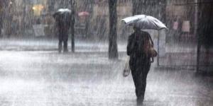 أمطار قد تصل لحد السيول.. الأرصاد الجوية تحذر من حالة الطقس اليوم في مصر | بث مباشر