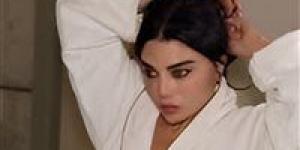 فيديو
      صاروخ
      هيفاء
      وهبي
      يشعل
      السوشيال
      ميديا..
      القصة
      الكاملة