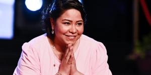 يارب اصلح حالها.. رامي صبري يدعو لـ شيرين عبد الوهاب من المسجد النبوي