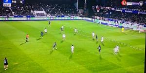 أوكسير ضد بي اس جي.. استمرار التعادل السلبي بين باريس سان جيرمان وأوكسير في الدوري الفرنسي بعد منتصف الشوط الثاني