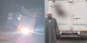 أضواء قاتلة.. ضبط سائق «نصف نقل» يثبت أنوار مبهرة خلف سيارته بالمنوفية