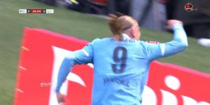 مان سيتي ضد ليفربول.. هالاند يسجل الهدف الأول لـ مان سيتي ضد ليفربول من ركلة جزاء في كأس الاتحاد الإنجليزي