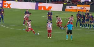 برشلونة ضد أتلتيكو مدريد.. ملخص اهداف ونتيجة مباراة برشلونة وأتلتيكو مدريد في دوري أبطال أوروبا بعد نهاية الشوط الأول