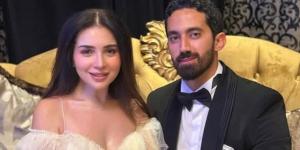 بعد ظهوره مع رضوى الشربيني.. مي عز الدين تدعم زوجها أحمد تيمور