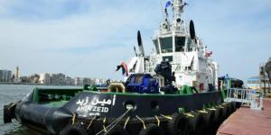 إنقاذ بحارة في خليج السويس من حريق