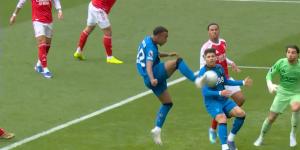 آرسنال ضد بورنموث.. بورنموث يسجل الهدف الأول أمام آرسنال بعد مرور 30 دقيقة في الدوري الإنجليزي