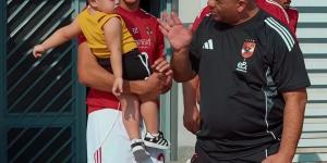 كواليس جلسة إمام عاشور ووليد صلاح الدين في مران الأهلي قبل مواجهة بيراميدز