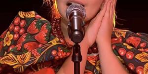 خطفت قلوب الجمهور والمدربين.. من هي الطفلة إيميليا التي تألقت في ذا فويس كيدز؟