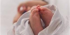 ابنتها أنجبته سفاحا.. سقوط مسنة بعد إلقاء رضيع داخل مقلب قمامة بالعجوزة