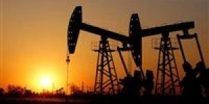 مخاوف من اتساع رقعة الصراع.. أسعار النفط تقفز بعد التصعيد العسكري بين إيران وإسرائيل