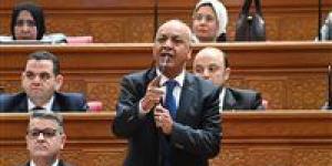 النائب مصطفى بكري للحكومة: "الناس واكلين وشنا في الشارع".. وأزمة العدادات الكودية مسؤولية حكومة مدبولي كاملة