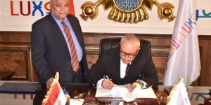 بحد أدنى 240 درجة، محافظ الأقصر يعتمد تنسيق القبول بمدارس الثانوي العام
