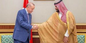 ولي العهد وأردوغان يبحثان تعزيز العلاقات ومستجدات المنطقة
