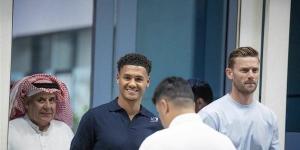 واتكينز يجتاز الكشف الطبي ويوقع عقود انضمامه للهلال اليوم - النيل نيوز