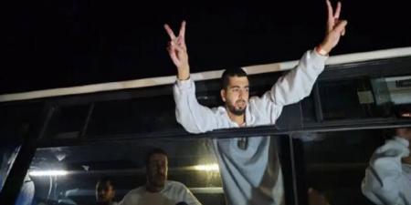 سجون الاحتلال تفرج عن 1986 أسيراً فلسطينياً بموجب صفقة التبادل