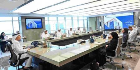 جامعة حمدان الذكية تبحث برامجها المستقبلية