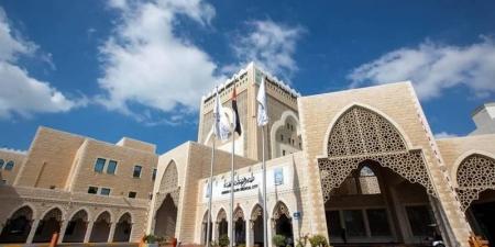 جراحة بالمنظار لجنين يبلغ 25 أسبوعاً في «خليفة الطبية»