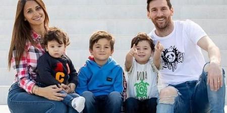 نائب رئيس برشلونة السابق: ميسي وعائلته غاضبون جداً من لابورتا