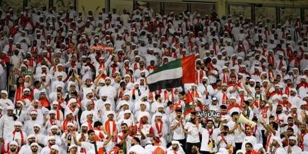 «الأبيض» يدخل أجواء مباراة العراق.. والرهان على «عيال زايد»