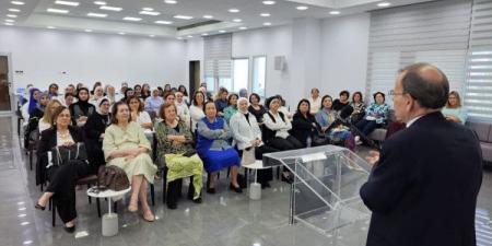 اللقاحات! مالها وما عليها.. محاضرة تثقيفية للدكتور عبد الرحمن البزري في جمعية المواساة بصيدا