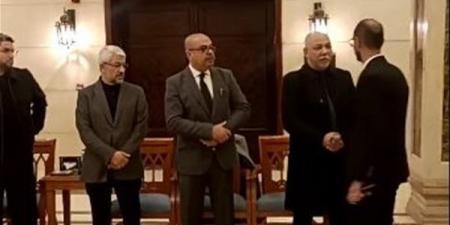 أسرة وزير التموين الأسبق تتلقى واجب عزائه من مسجد المشير طنطاوي| بث مباشر