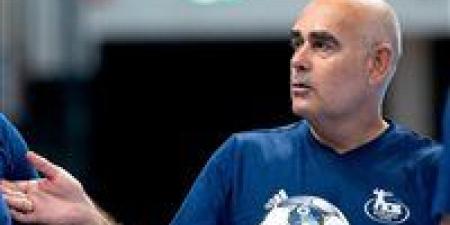 بعد رحيله عن تدريب منتخب مصر.. باستور مديرا فنيا لهانوفر بورغدورف الألماني