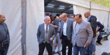 أمين
عام
نقابة
المهندسين
يتفقد
مشروع
الرعاية
الصحية..
ويعد
بتذليل
أي
عقبات
أمام
اشتراك
المهندسين