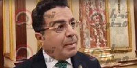 باسل
      عادل:
      أرفض
      تعديل
      قانون
      المهن
      الرياضية..
      والنقابات
      صاحبة
      الحق
      الأصيل
      في
      إدارة
      شؤونها