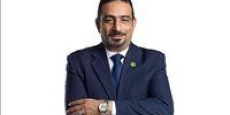 رئيس
الترسانة:
لا
صحة
لإقالة
الجهاز
الفني
وسندعم
الفريق
بـ
4
صفقات
سوبر
في
انتقالات
يناير