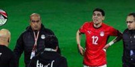 كدمات
وتجمع
دموي
يهددان
ثنائي
منتخب
مصر
قبل
مواجهة
جنوب
أفريقيا
فى
كأس
الأمم