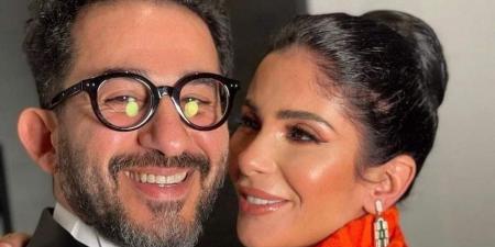 طلاق
      منى
      زكي
      وأحمد
      حلمي..
      شائعة
      أم
      حقيقة؟