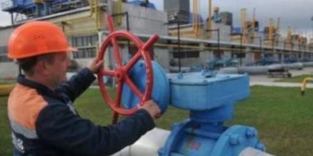 رغم العقوبات.. أوروبا تعود خلسة للغاز الروسى تحت ضغط الشتاء