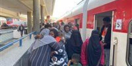 السكة
      الحديد
      تسير
      الرحلة
      41
      لنقل
      الأشقاء
      السودانيين
      ضمن
      مشروع
      العودة
      الطوعية