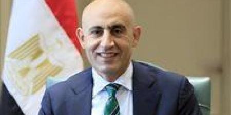 وزير
      التعليم:
      تكليف
      رئاسي
      بإدخال
      البرمجة
      لطلاب
      التعليم
      الفني
      وتوفير
      أجهزة
      تابلت
      لهم