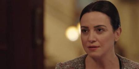 بعد
      صورها
      المسيئة..
      أبرز
      الأزمات
      في
      حياة
      الفنانة
      ريهام
      عبد
      الغفور