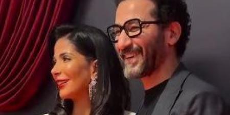 حقيقة
      انفصال
      أحمد
      حلمي
      ومنى
      زكي..
      الإعلامية
      عبلة
      سلامة
      تكشف