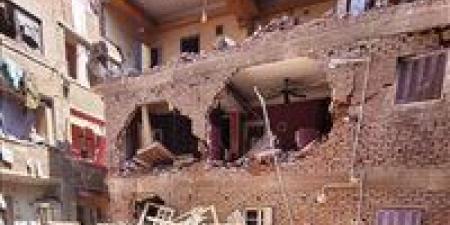 بعد
      كارثة
      إمبابة..
      انهيار
      جزئي
      لعقار
      في
      وراق
      العرب