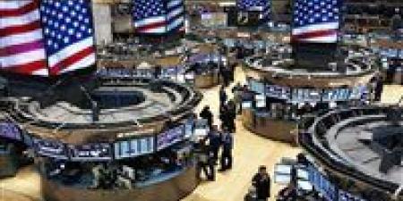 قبيل
عيد
الميلاد..
الأسهم
الأمريكية
تسجّل
مستويات
قياسية
في
جلسة
هادئة