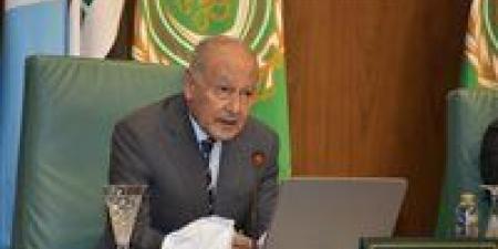 «الأولى
      منذ
      60
      عاماً»..
      أبو
      الغيط
      يرحب
      بتنظيم
      أول
      انتخابات
      بلدية
      مباشرة
      في
      الصومال