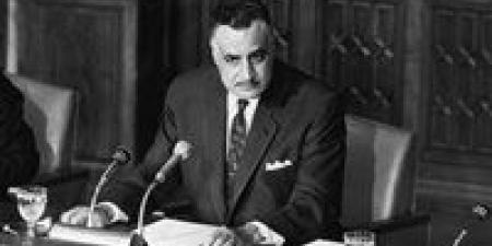 اتهام
      بإتلاف
      باب
      شقة
      بسبب
      الإيجار
      القديم..
      النيابة
      تستمع
      لأقوال
      شقيق
      عبد
      الناصر