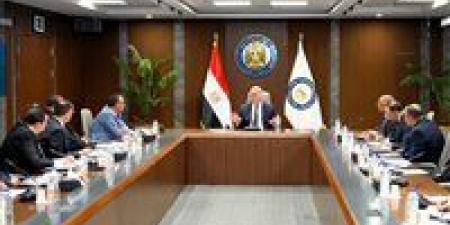 البترول: العنصر البشري هو الثروة الحقيقية لقطاع البترول والثروة المعدنية