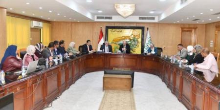 إجراءات مصرية لإعادة التوازن البيئي إلى بحيرة قارون