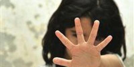 إحالة عامل إلى المحاكمة بتهمة التحرش بطفلة داخل مصعد بالهرم